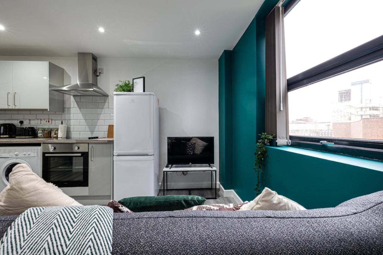 Cosy Modern Apt In Heart Of Stockport - Sleeps 4 Lägenhet Exteriör bild