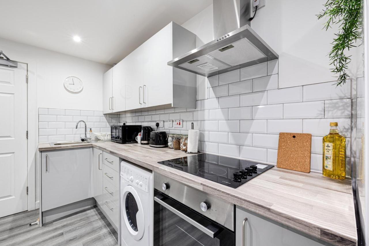Cosy Modern Apt In Heart Of Stockport - Sleeps 4 Lägenhet Exteriör bild